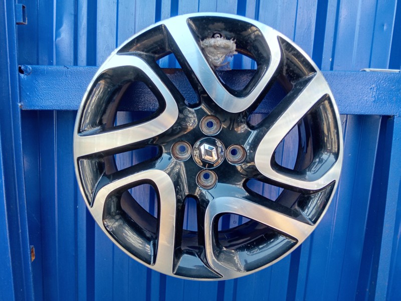 Recambio de llanta para renault captur referencia OEM IAM   