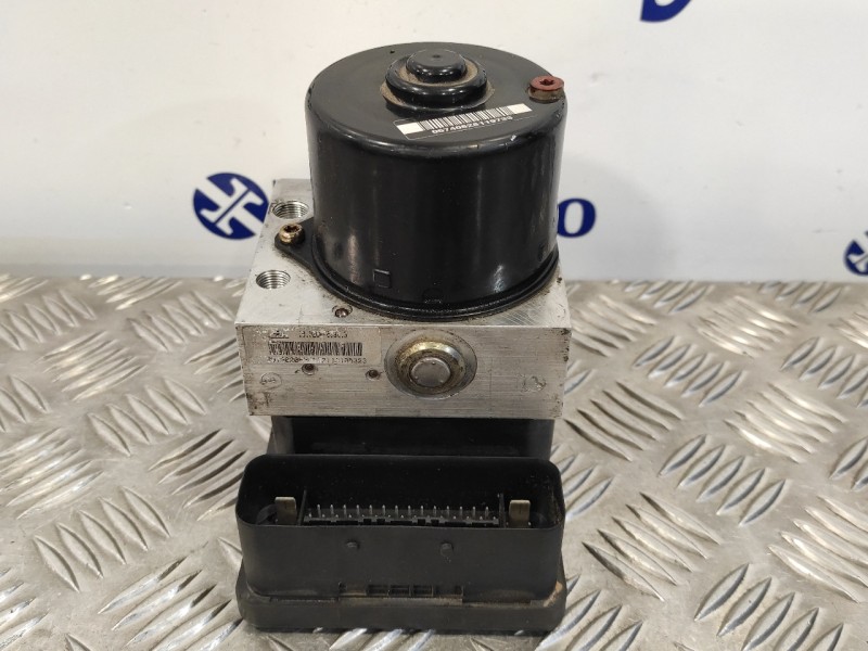 Recambio de abs para mazda 3 berlina (bk) 2.0 16v cat referencia OEM IAM 3M512C405AD 10096001093 10020600484