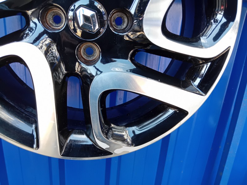 Recambio de llanta para renault captur referencia OEM IAM   