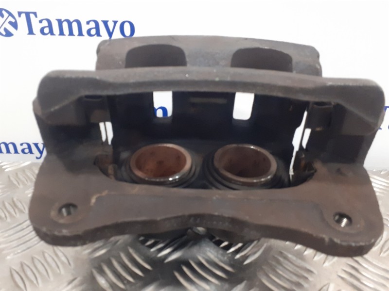Recambio de pinza freno delantera izquierda para ssangyong rodius 2.7 turbodiesel cat referencia OEM IAM BC140087  
