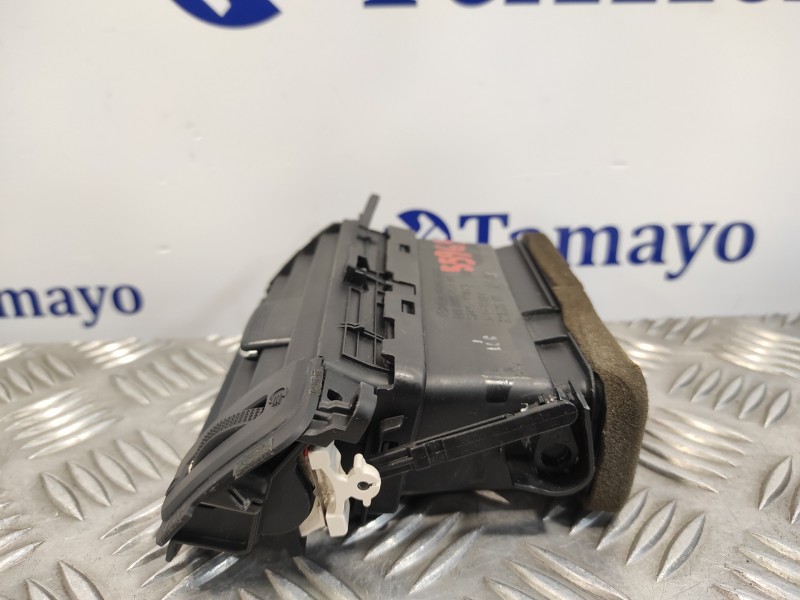 Recambio de rejilla aireadora para kia rio 1.2 cat referencia OEM IAM 974101WAA0  
