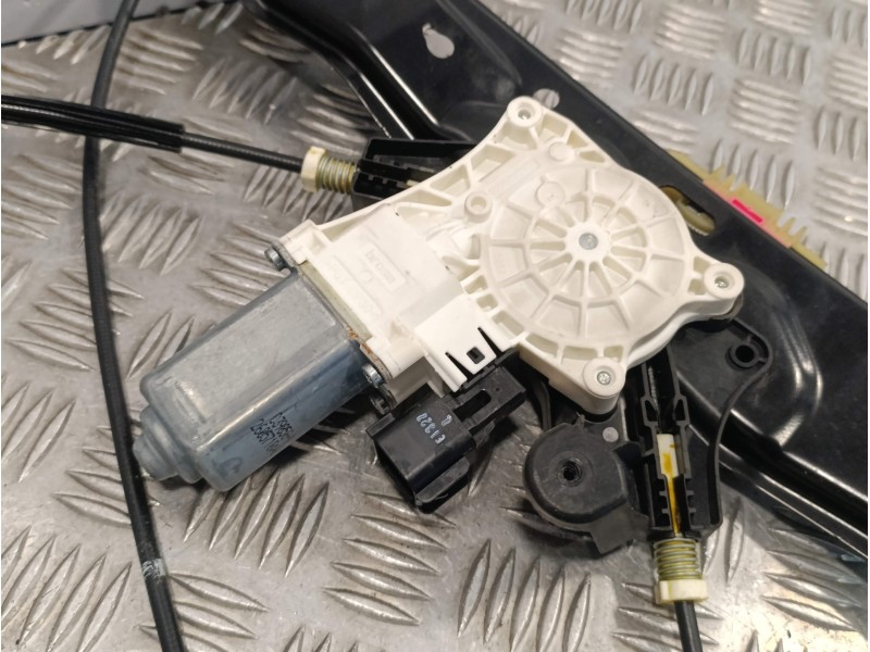 Recambio de elevalunas delantero derecho para land rover discovery sport referencia OEM IAM FK7223201AD C39790101 C26569105