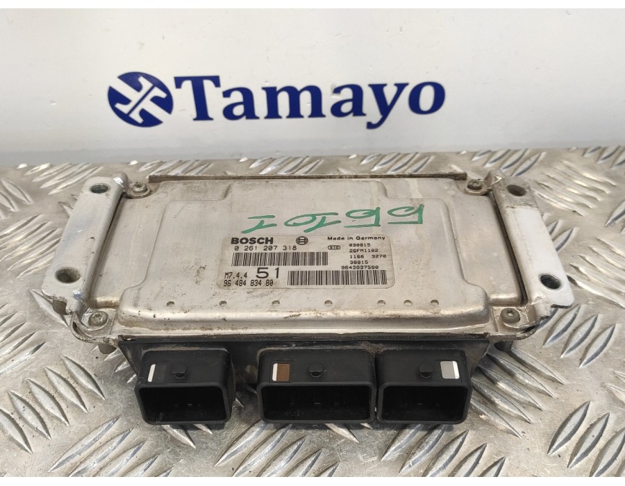 Recambio de centralita motor uce para citroën xsara picasso 1.6 referencia OEM IAM 0261207318 M74451 9648483480