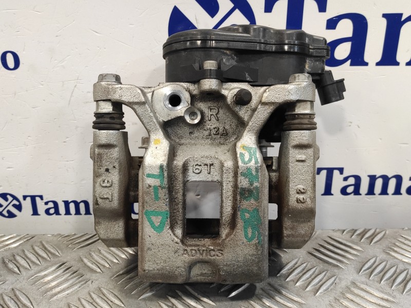 Recambio de pinza freno trasera derecha para toyota rav4 referencia OEM IAM 4631033010  
