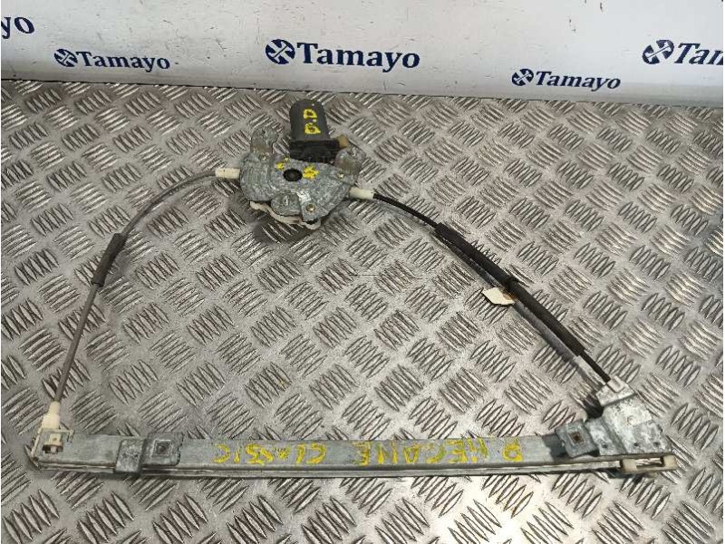 Recambio de elevalunas delantero derecho para renault megane i classic (la0) referencia OEM IAM 0130821721  