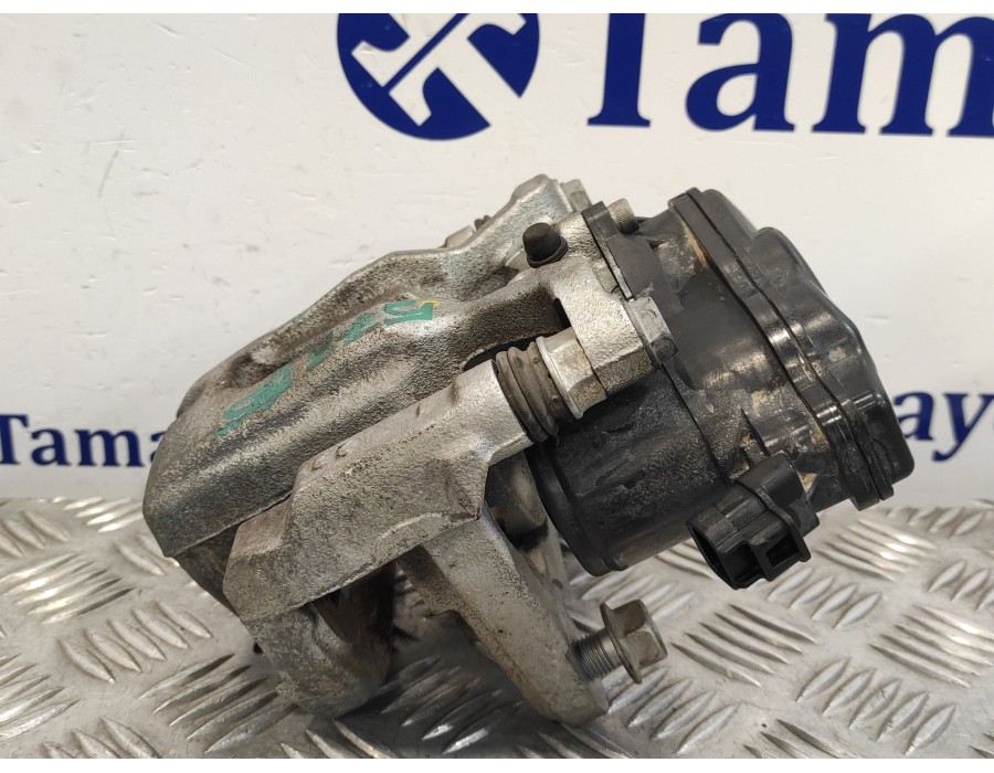 Recambio de pinza freno trasera derecha para toyota rav4 referencia OEM IAM 4631033010  