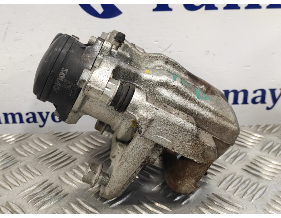 Recambio de pinza freno trasera derecha para toyota rav4 referencia OEM IAM 4631033010  