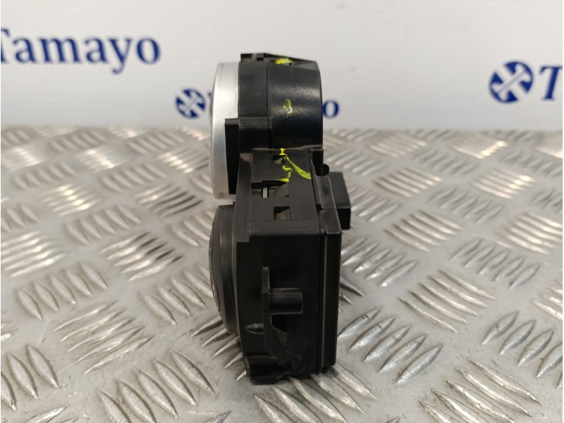 Recambio de mando climatizador para renault scenic ii 1.9 dci diesel referencia OEM IAM 8200265572  69340007