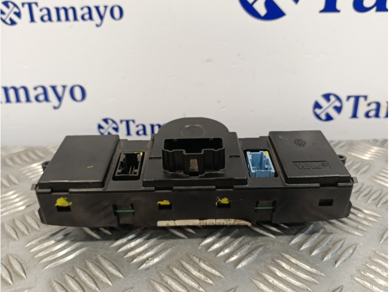 Recambio de mando climatizador para renault scenic ii 1.9 dci diesel referencia OEM IAM 8200265572  69340007