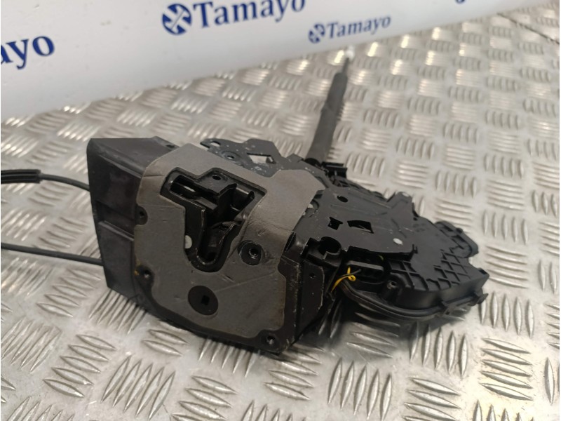 Recambio de cerradura puerta delantera izquierda para land rover discovery sport referencia OEM IAM FK72203A29AE 938827102 C3560