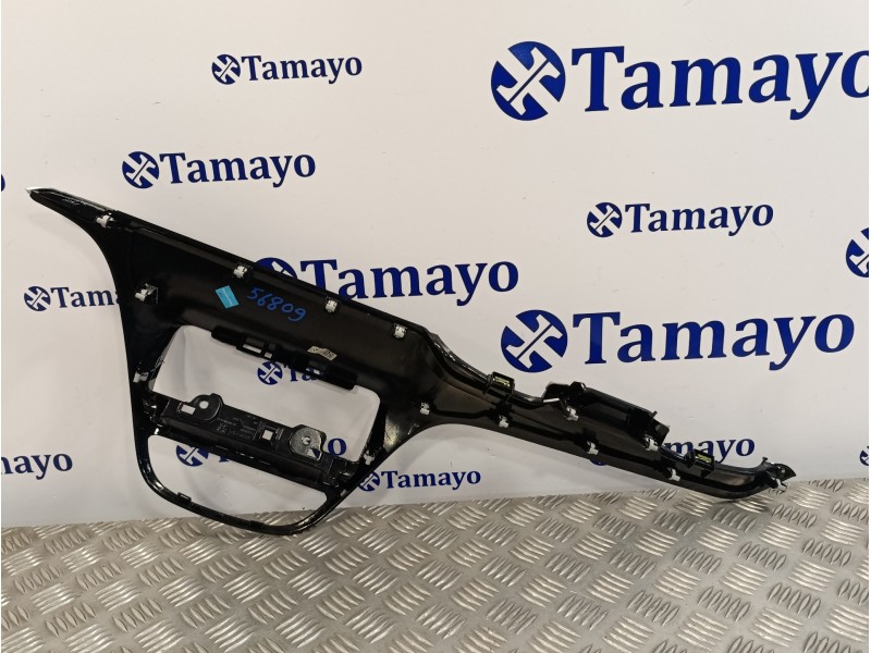 Recambio de moldura para peugeot 208 1.2 16v vti referencia OEM IAM 9673830077TR  