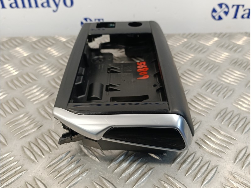 Recambio de embellecedor salpicadero para peugeot 208 1.2 16v vti referencia OEM IAM 9673861377 1174523X 9672846077TR