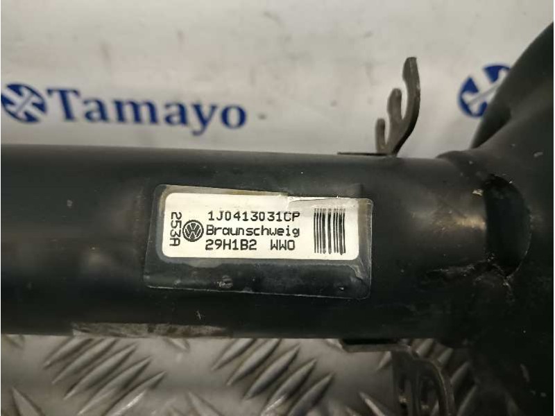 Recambio de amortiguador delantero izquierdo para audi rs 3 sedán (8vm) referencia OEM IAM 1J0413031CP  