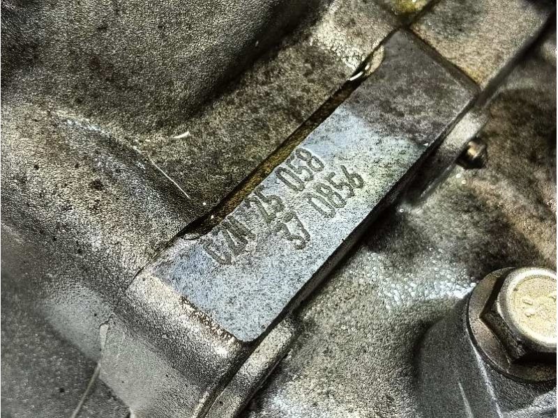 Recambio de caja cambios para audi a3 (8l) referencia OEM IAM CZM  