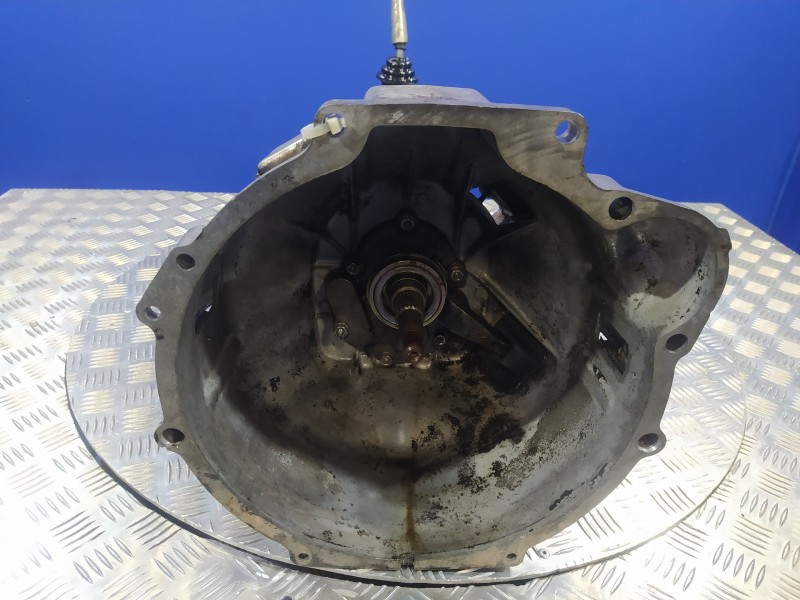Recambio de caja cambios para mitsubishi l 300 (p00) referencia OEM IAM   