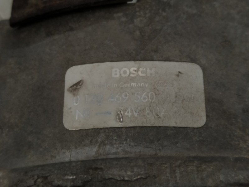 Recambio de alternador para bmw serie 5 (e28) 2.8 referencia OEM IAM 0120468004  