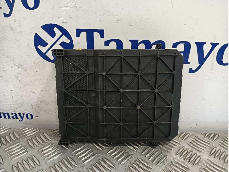 Recambio de caja reles / fusibles para citroën ds3 referencia OEM IAM 9653667380  S118085200