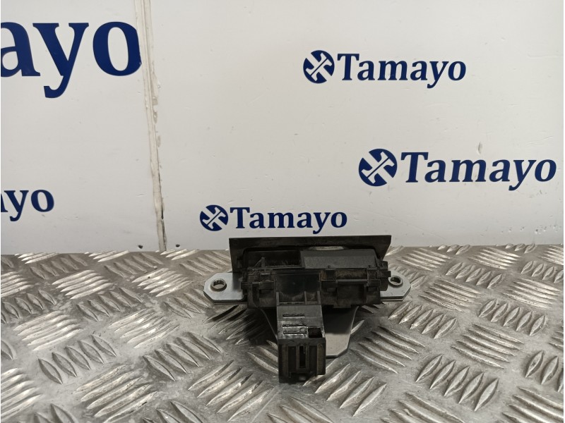 Recambio de cerradura maletero / porton para ford focus lim. black&red referencia OEM IAM 8M51R442A66DC  