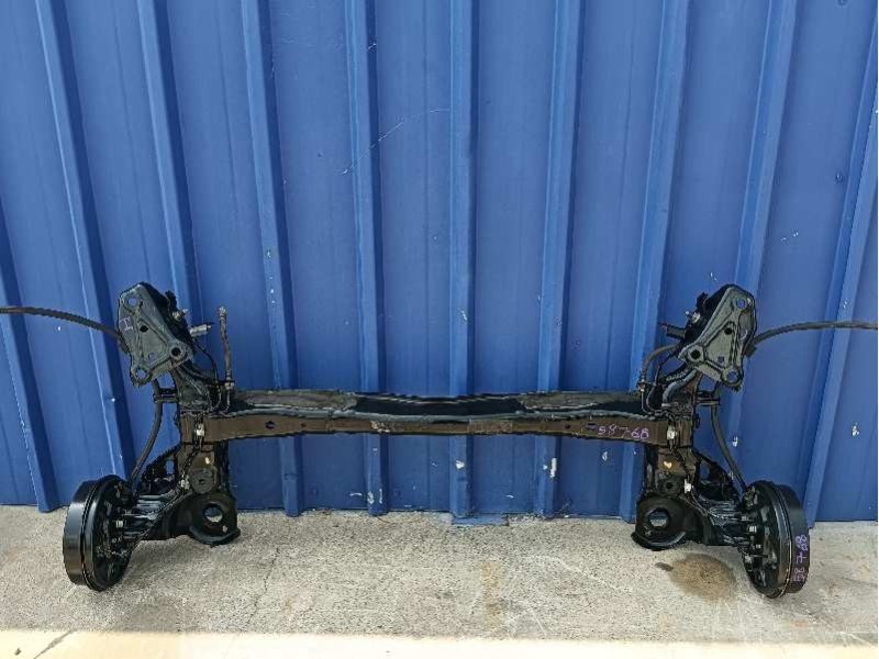 Recambio de puente trasero para citroën ds3 referencia OEM IAM   