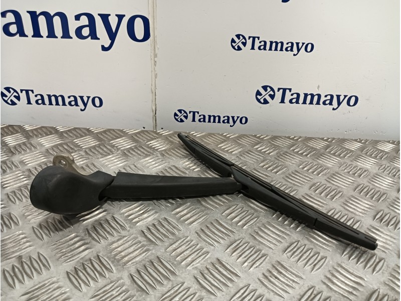 Recambio de brazo limpia trasero para ford focus lim. black&red referencia OEM IAM BM51T04178AA  
