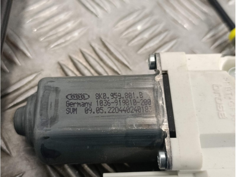 Recambio de elevalunas trasero derecho para seat alhambra (7n) 1.4 tsi referencia OEM IAM 8K0959801B  7N0843700F