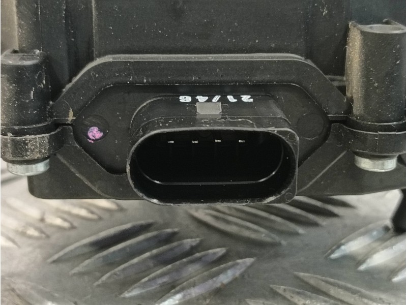 Recambio de motor cierre centralizado delantero derecho para seat alhambra (7n) 1.4 tsi referencia OEM IAM 7N0843745  