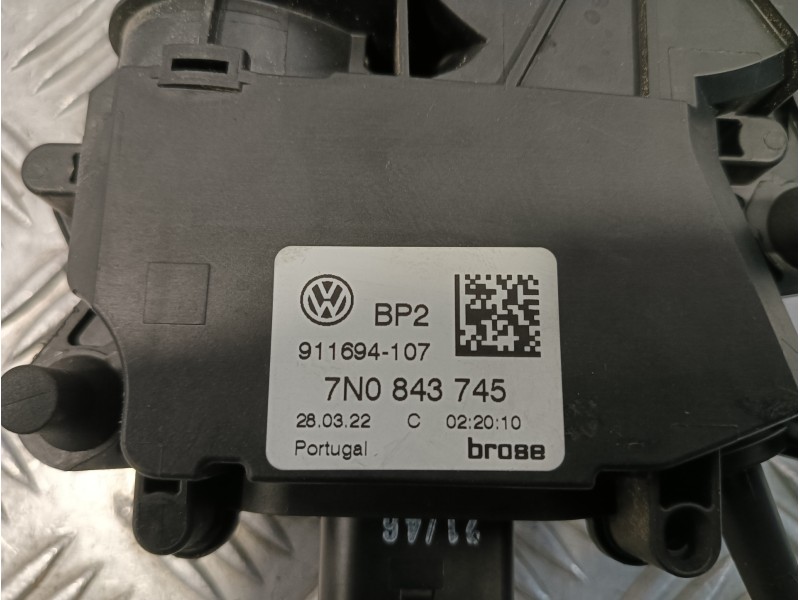 Recambio de motor cierre centralizado delantero derecho para seat alhambra (7n) 1.4 tsi referencia OEM IAM 7N0843745  