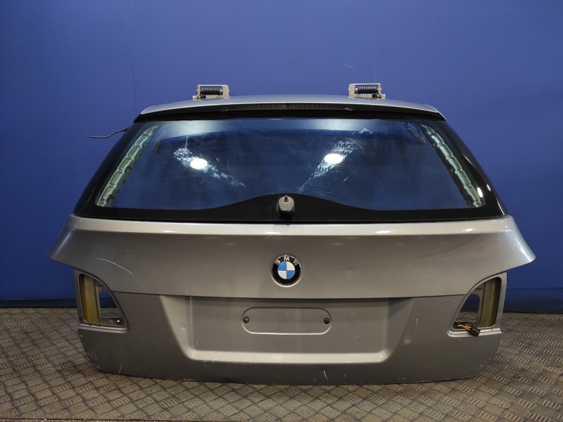 Recambio de porton trasero para bmw serie 5 touring (e61) 2.0 16v cat referencia OEM IAM   