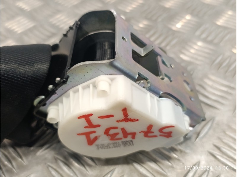 Recambio de cinturon seguridad trasero izquierdo para ford focus lim. black&red referencia OEM IAM 34074772D  