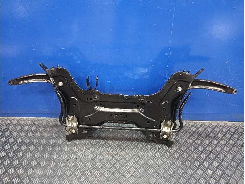 Recambio de puente delantero para peugeot partner kombi referencia OEM IAM   