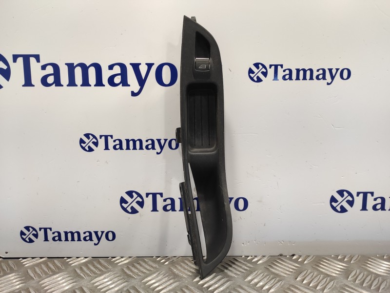 Recambio de mando elevalunas delantero derecho para ford focus lim. black&red referencia OEM IAM BM51A240A40ADW  