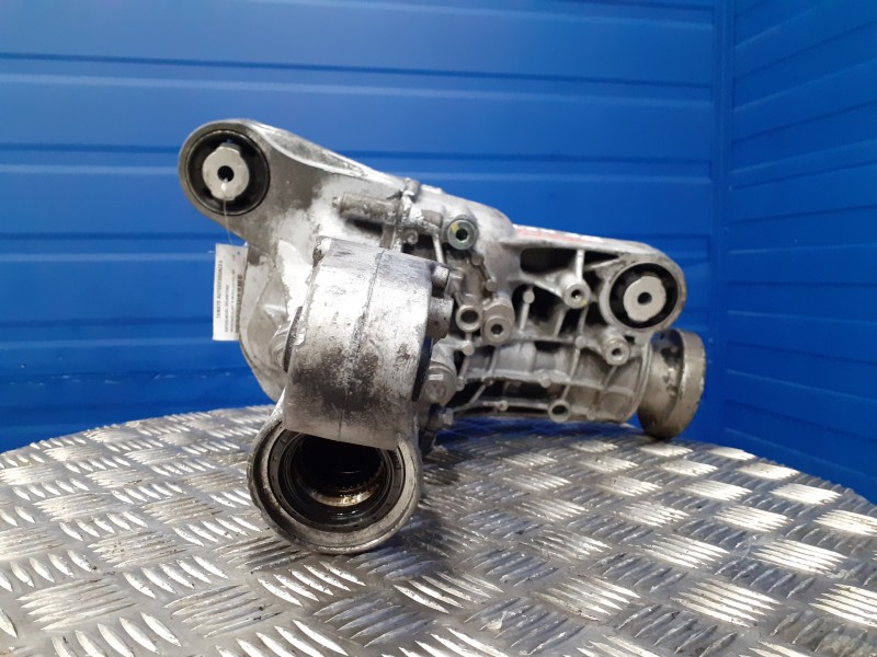 Recambio de diferencial delantero para mercedes-benz clase r (w251) 3.0 cdi cat referencia OEM IAM 4460310030  4460310031