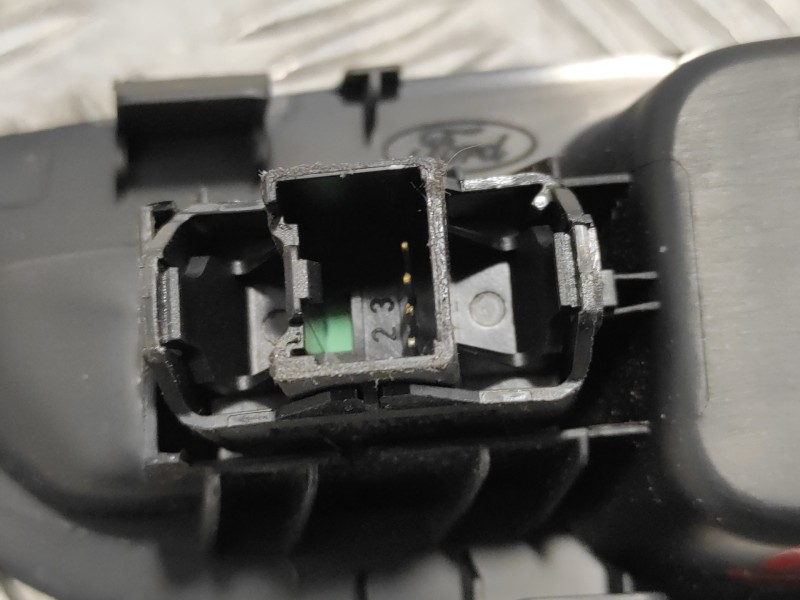 Recambio de mando elevalunas delantero derecho para ford focus lim. black&red referencia OEM IAM BM51A240A40ADW  