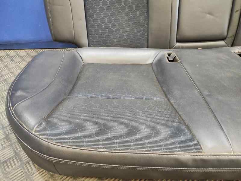 Recambio de juego asientos completo para ssangyong tivoli premium 4x2 referencia OEM IAM   