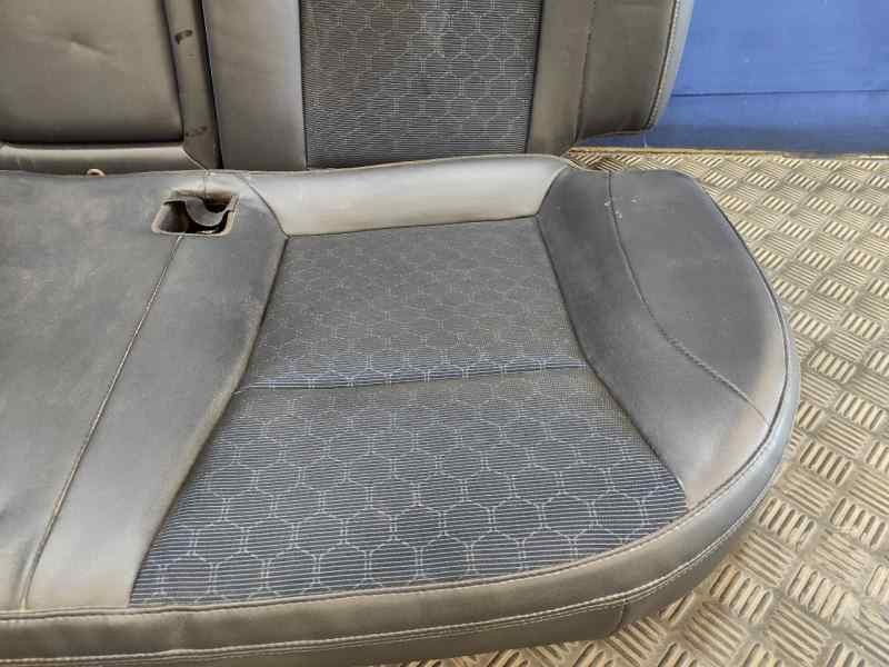 Recambio de juego asientos completo para ssangyong tivoli premium 4x2 referencia OEM IAM   