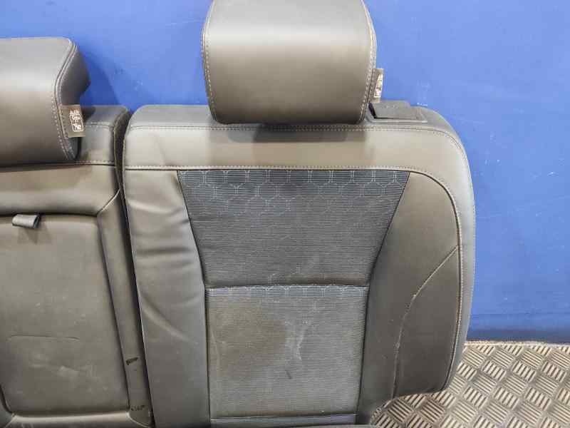 Recambio de juego asientos completo para ssangyong tivoli premium 4x2 referencia OEM IAM   