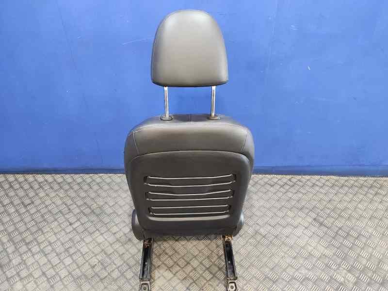 Recambio de juego asientos completo para ssangyong tivoli premium 4x2 referencia OEM IAM   