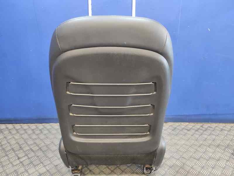 Recambio de juego asientos completo para ssangyong tivoli premium 4x2 referencia OEM IAM   