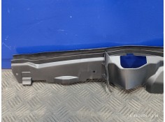 Recambio de molduras delanteras para mercedes-benz clase a (w168) referencia OEM IAM A1686989930   2
