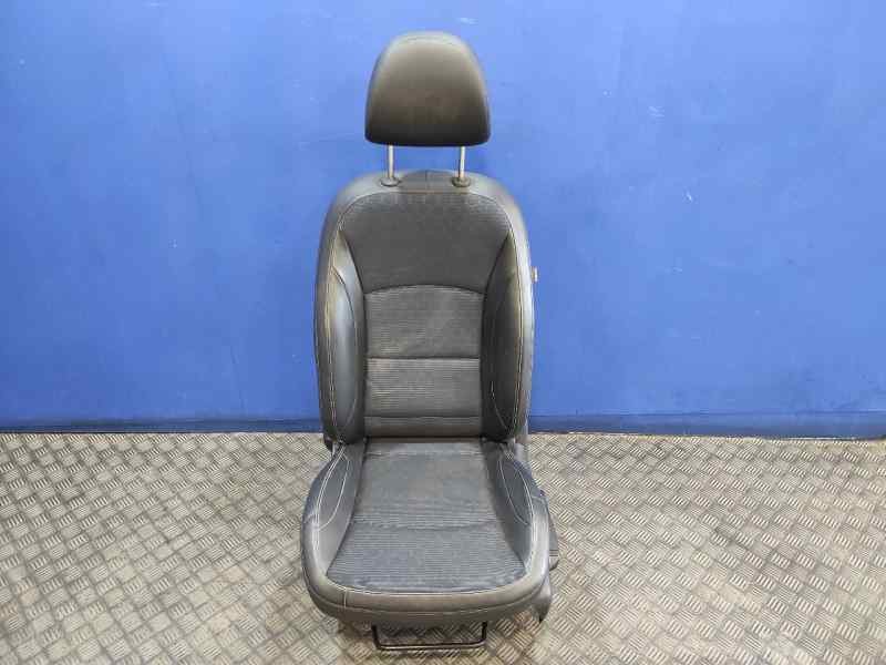 Recambio de juego asientos completo para ssangyong tivoli premium 4x2 referencia OEM IAM   