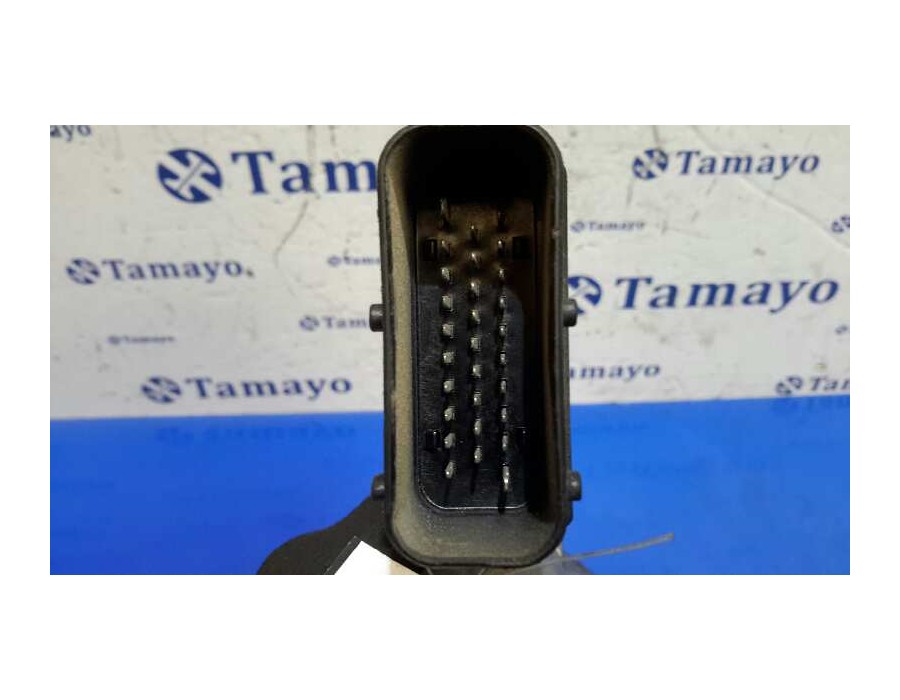 Recambio de motor elevalunas delantero derecho para volkswagen passat berlina (3b2) 1.6 referencia OEM IAM 0130821694  101434203