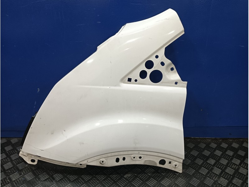 Recambio de aleta delantera izquierda para ford transit kastenwagen (ttg) referencia OEM IAM   