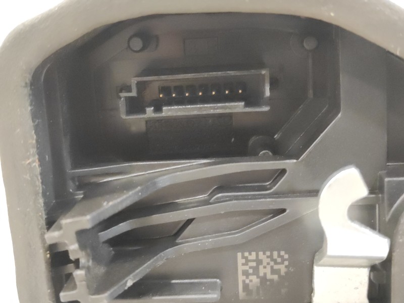 Recambio de cerradura puerta delantera derecha para bmw serie 5 lim. (f10) referencia OEM IAM A053702  7202144