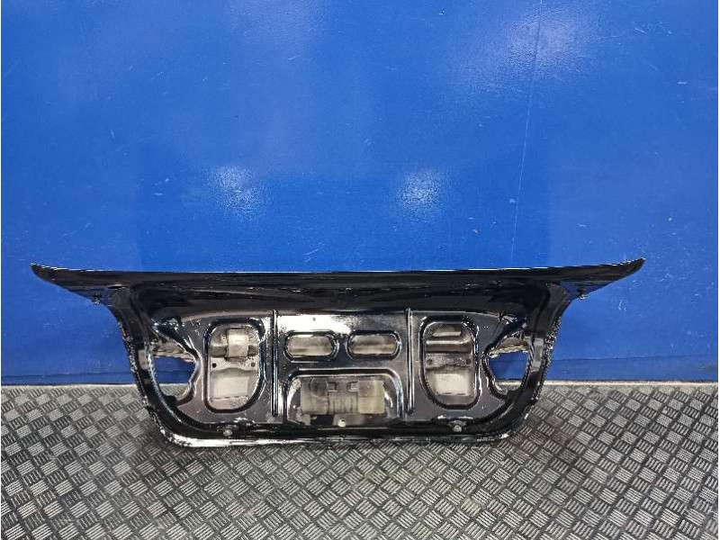 Recambio de porton trasero para bmw serie 3 berlina (e90) referencia OEM IAM   