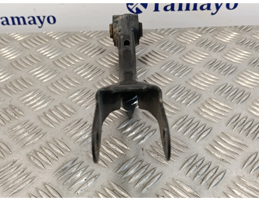 Recambio de brazo suspension superior trasero izquierdo para subaru forester 2.0 diesel cat referencia OEM IAM   