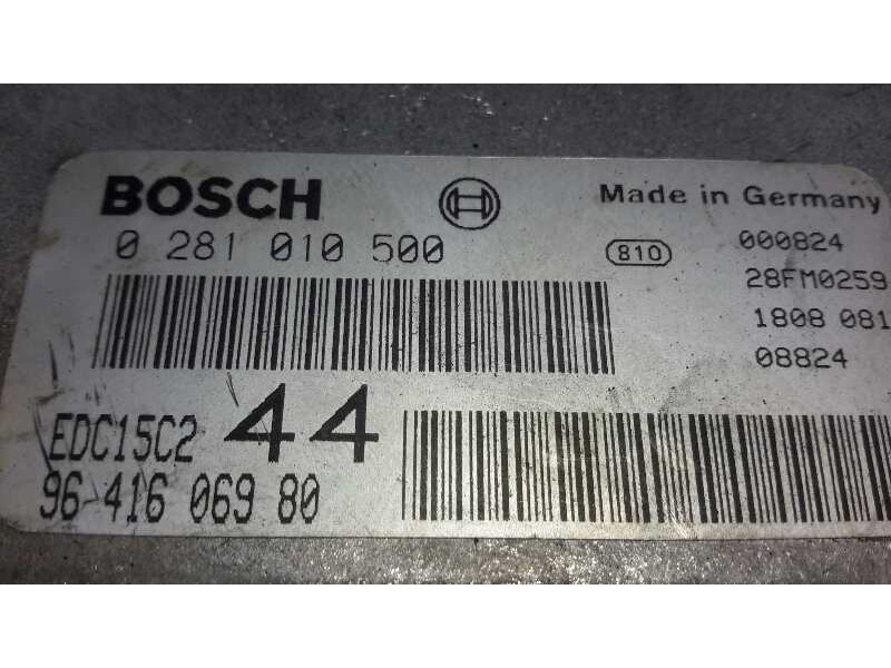 Recambio de centralita motor uce para peugeot 206 berlina xt referencia OEM IAM 0281010500 EDC15C2 9641606980