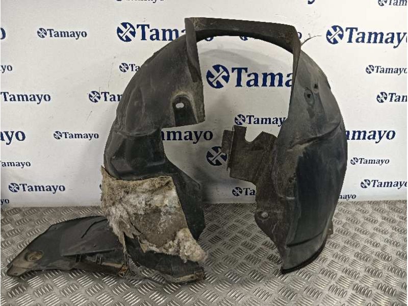 Recambio de plastico paso rueda delantero derecho para peugeot partner kombi referencia OEM IAM 9680450  