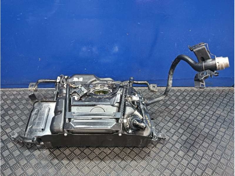 Recambio de deposito combustible para volkswagen golf vii (5g1, bq1, be1, be2) 1.4 gte hybrid referencia OEM IAM 100107123  8D92