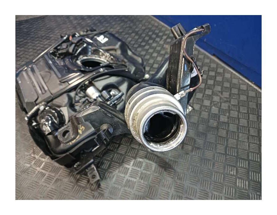 Recambio de deposito combustible para volkswagen golf vii (5g1, bq1, be1, be2) 1.4 gte hybrid referencia OEM IAM 100107123  8D92