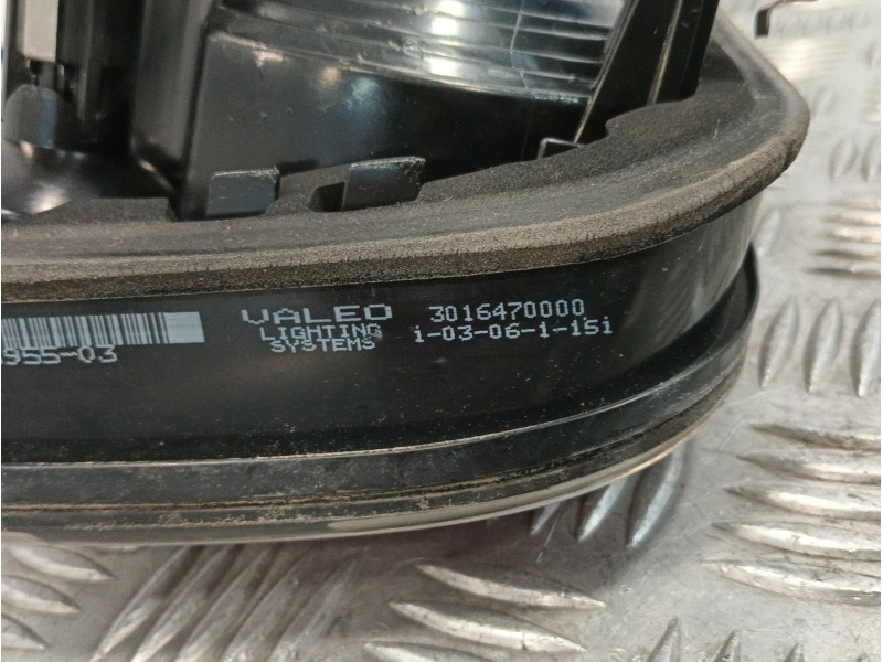 Recambio de piloto trasero izquierdo para mini cooper 1.6 referencia OEM IAM 3016470000  716695503